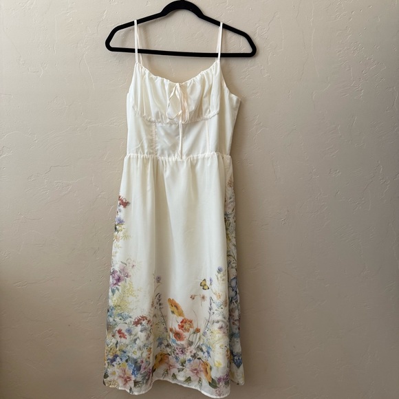 CIDER Floral Shirred Midi Dress | Small | Beige Cottagecore - Picture 5 of 11